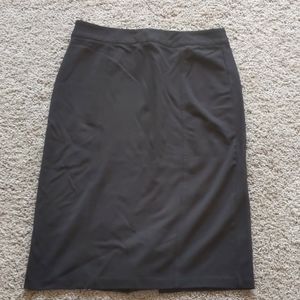 ⭐5 for $20⭐ Black cotton pencil skirt